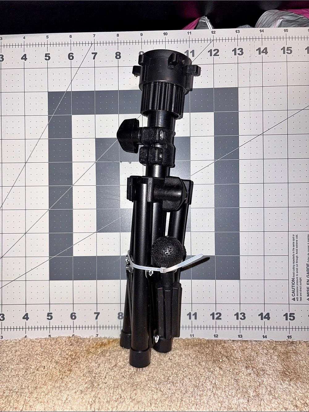 Black Wig Stand Tripod